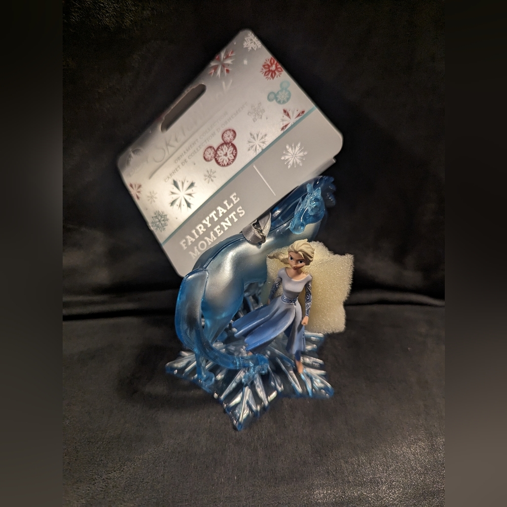 Disney Sketchbook ornament 2020 Elsa and Nokk brand new with tags